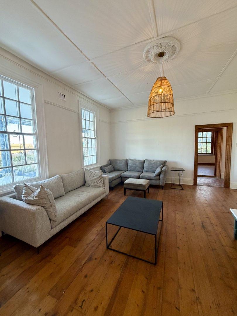 To Let 6 Bedroom Property for Rent in Muizenberg Western Cape